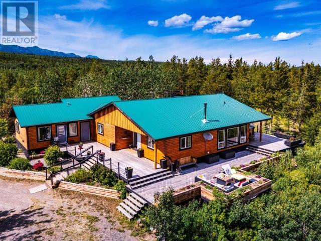 1745 North Klondike Highway, Whitehorse North, YT