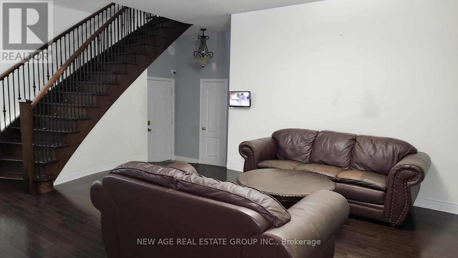 2 - 80 Tatra Crescent, Brampton, ON - Indoor