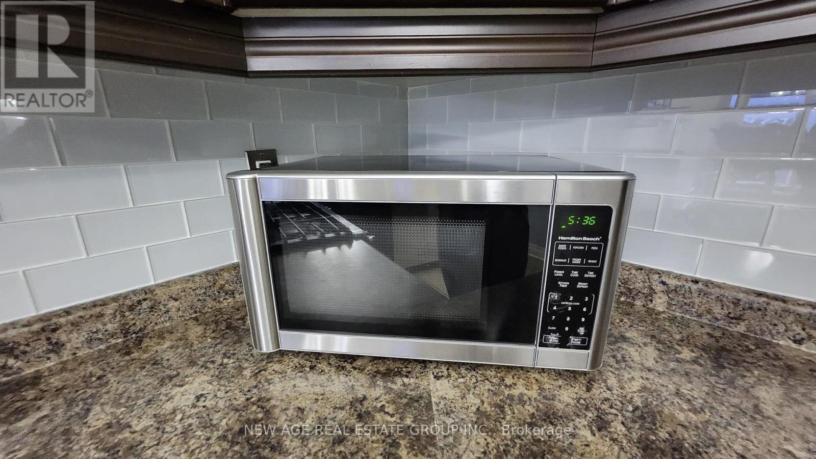 2 - 80 Tatra Crescent, Brampton, ON - Indoor