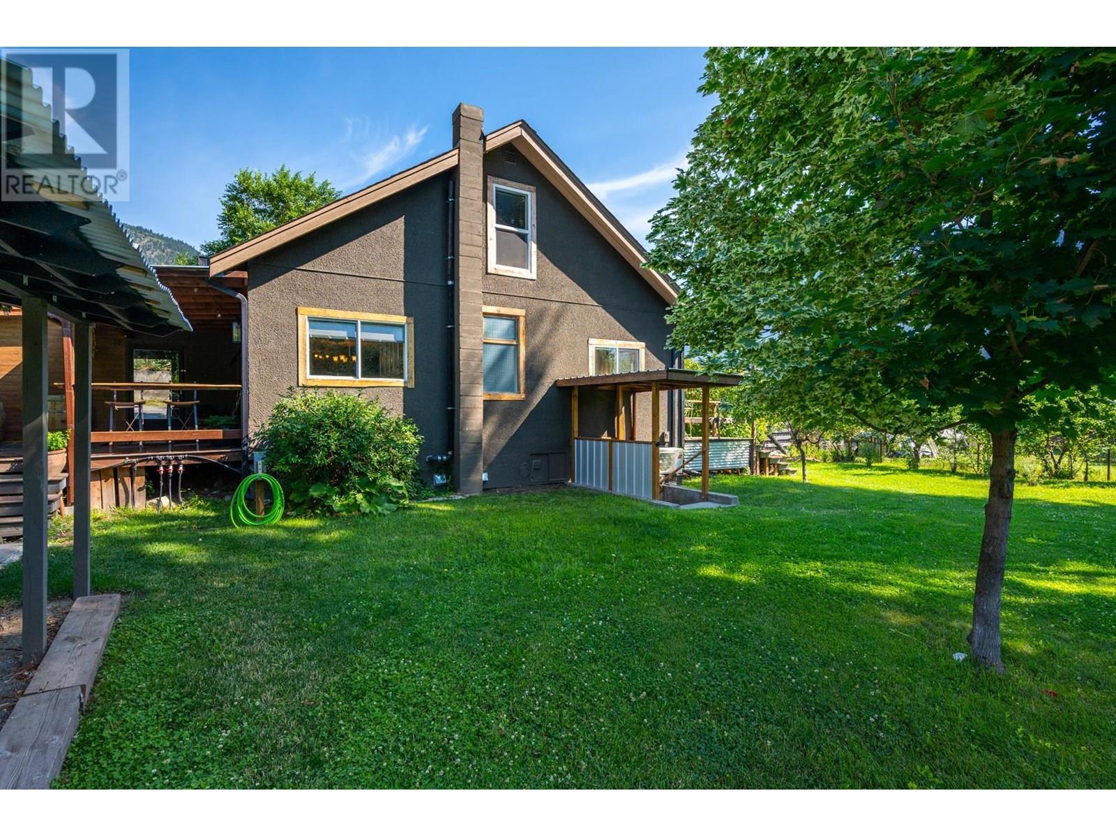 36 14Th Avenue, Lillooet, BC - Outdoor