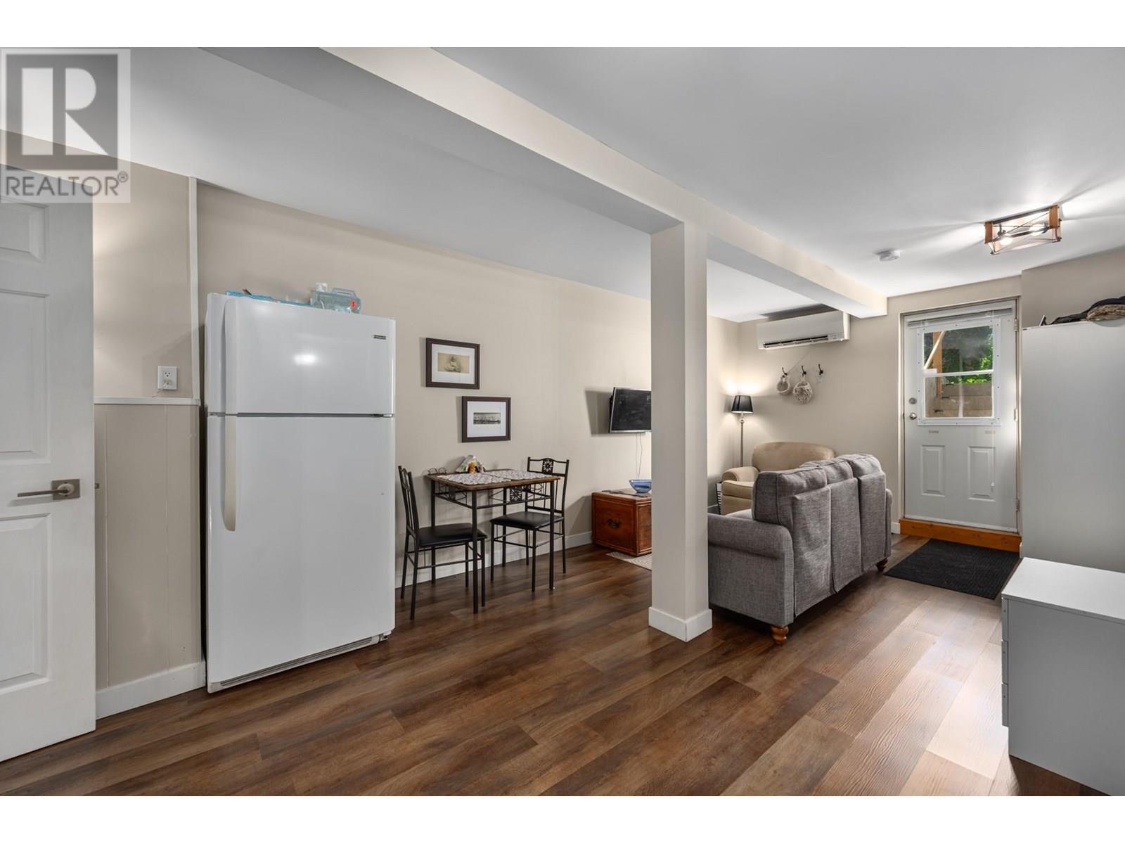 36 14Th Avenue, Lillooet, BC - Indoor