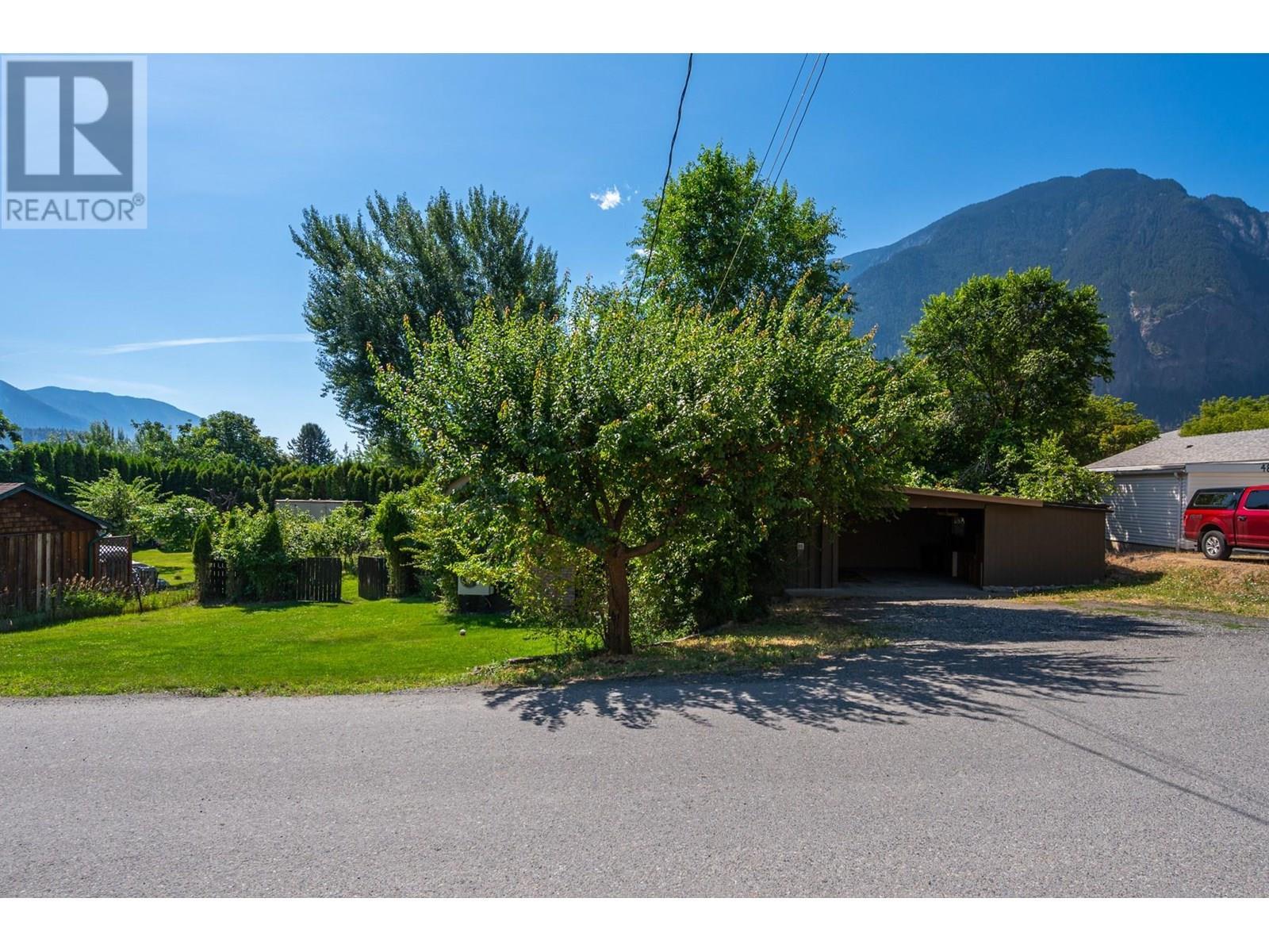 36 14Th Avenue, Lillooet, BC - Outdoor