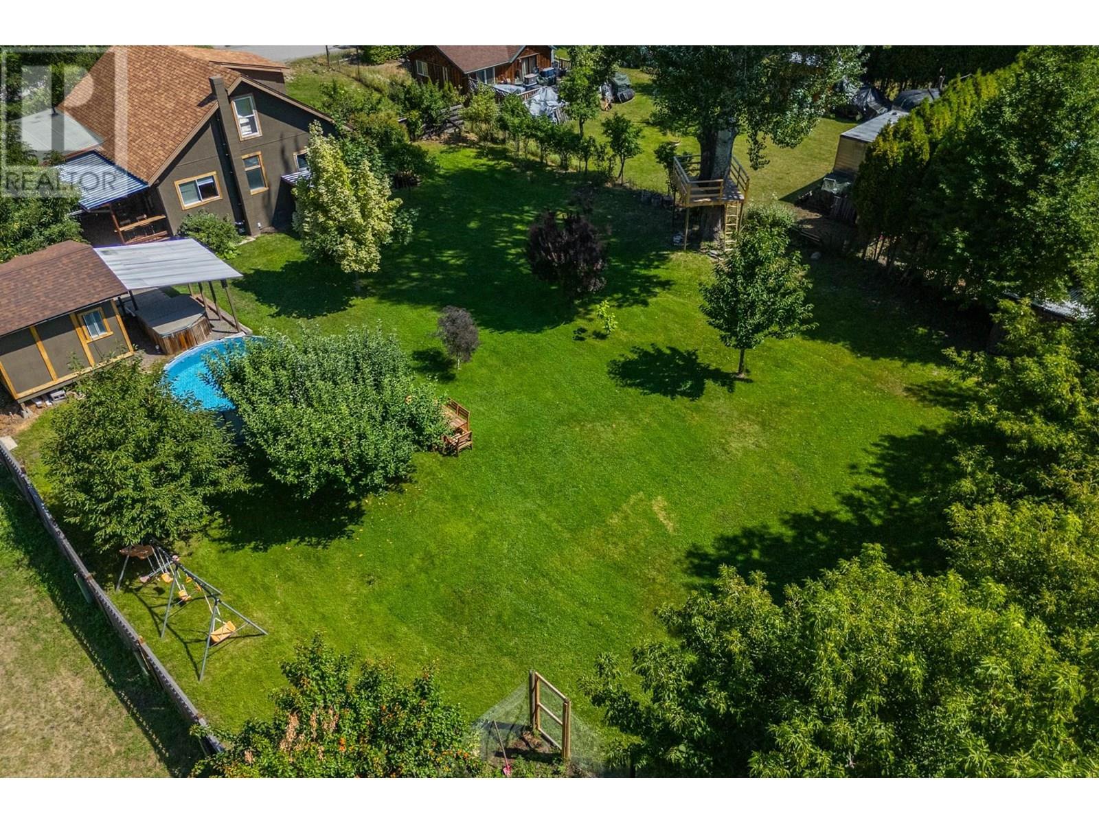 36 14Th Avenue, Lillooet, BC - Outdoor