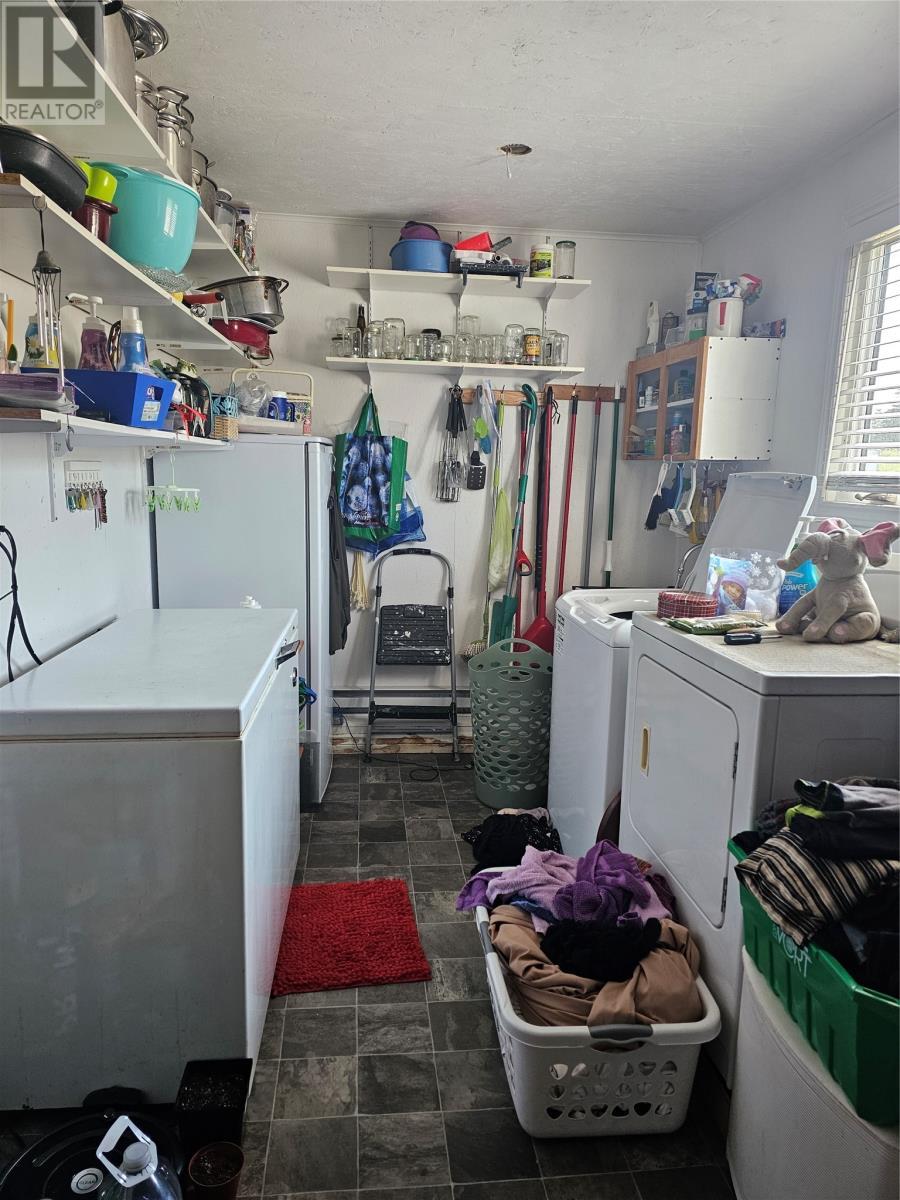 3 Dennis Road, Channel-Port Aux Basques, NL - Indoor Photo Showing Laundry Room