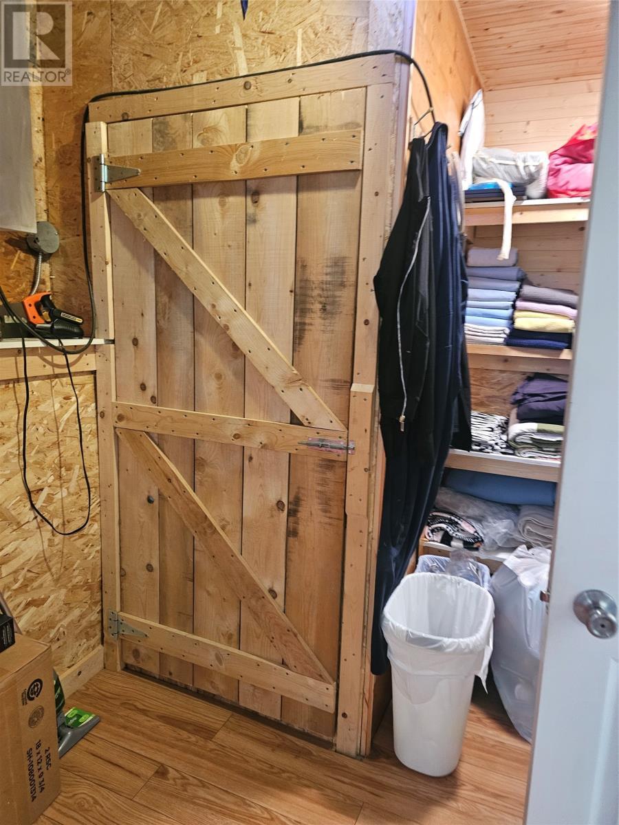 3 Dennis Road, Channel-Port Aux Basques, NL - Indoor