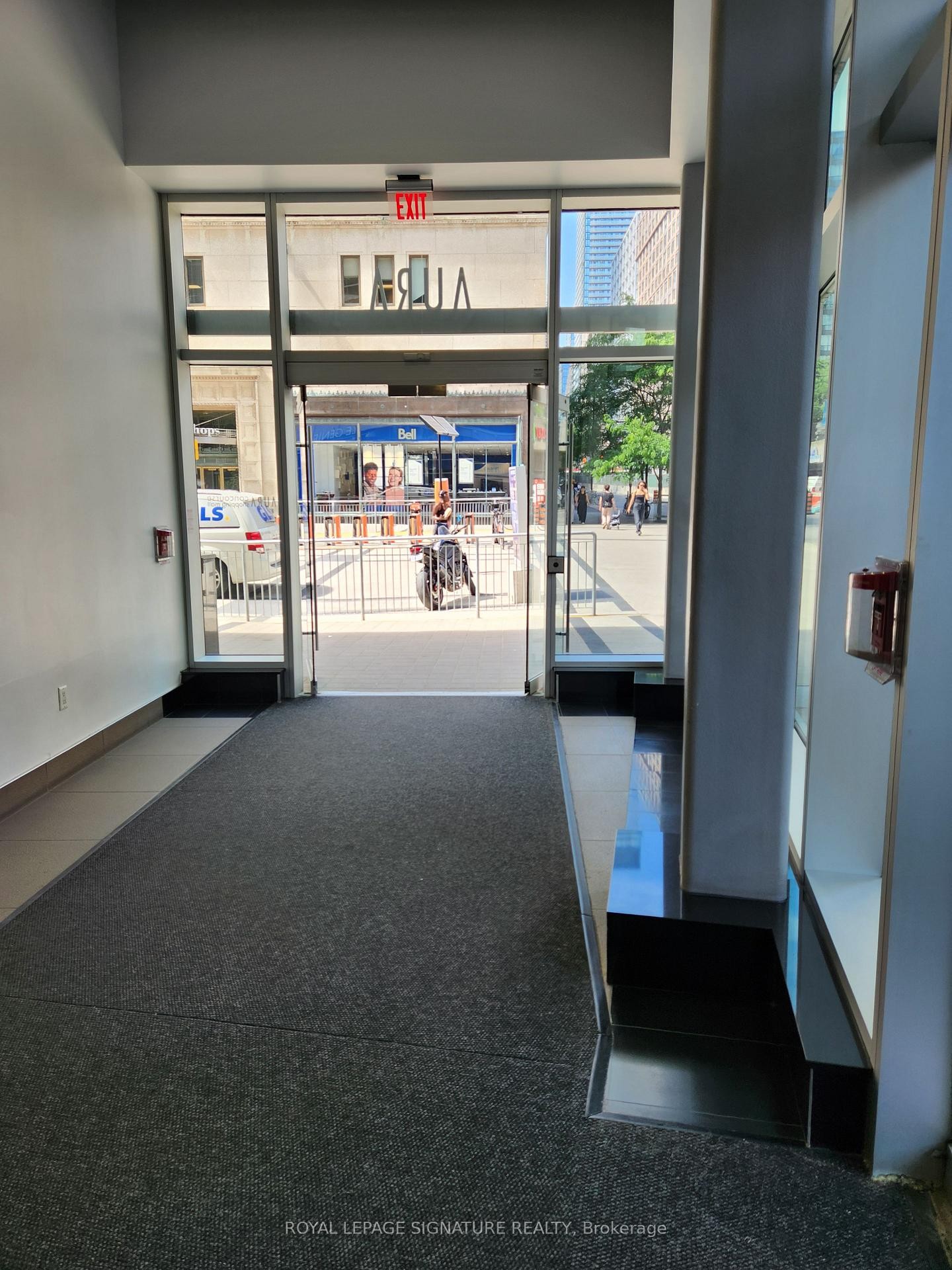 47-384 Yonge Street, Toronto, ON