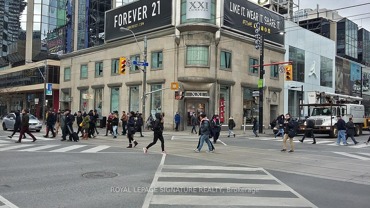 47-384 Yonge Street, Toronto, ON