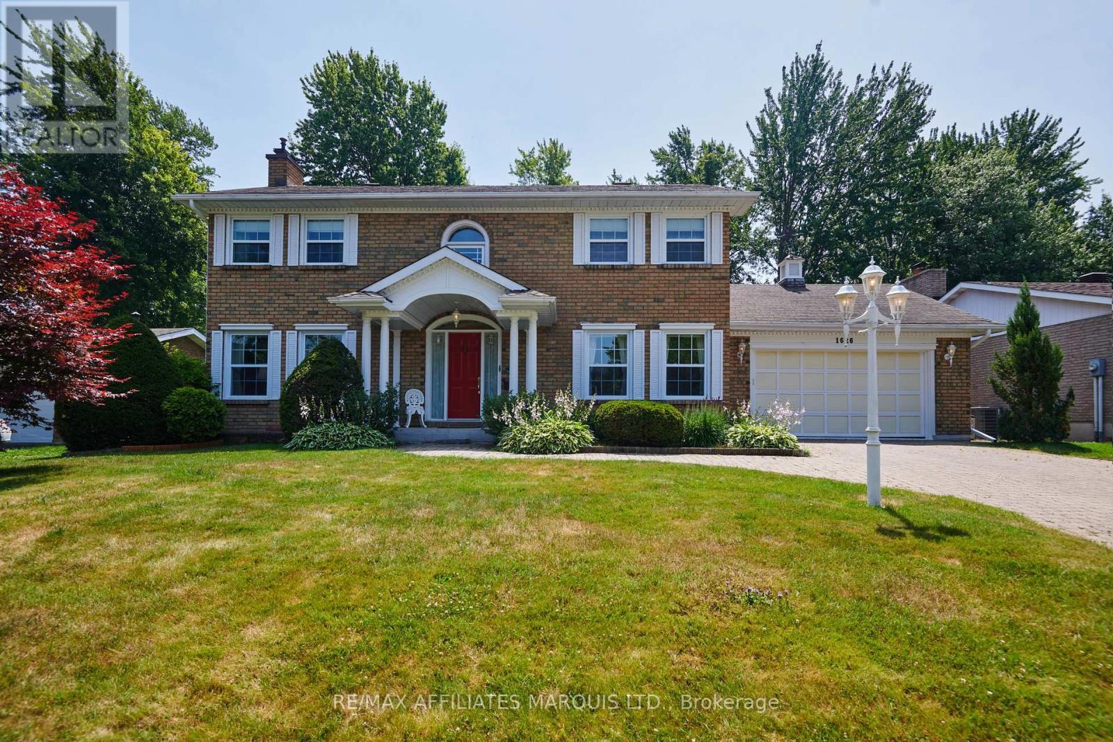1626 Grant Avenue, Cornwall, ON - Outdoor With Facade