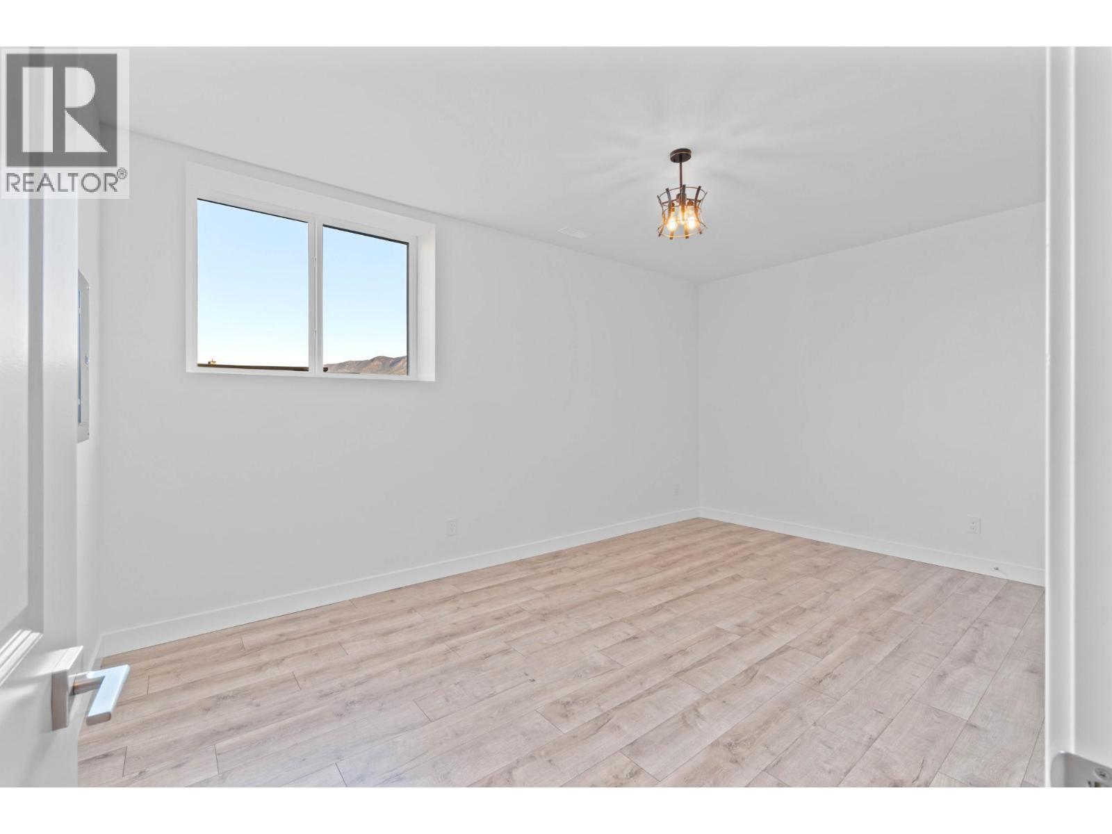 265 Rue Cheval Noir, Kamloops, BC - Indoor Photo Showing Other Room