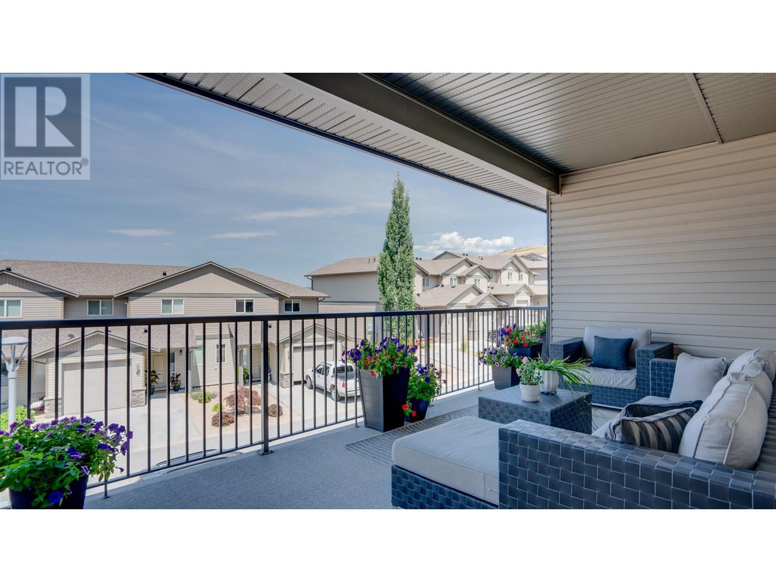 933 Mt Robson Place Unit# 3, Vernon, BC - Outdoor With Deck Patio Veranda With Exterior