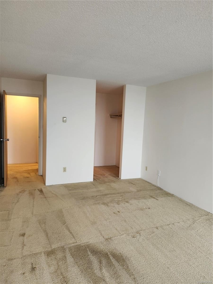 412-9805 Second St, Sidney, BC - Indoor Photo Showing Other Room
