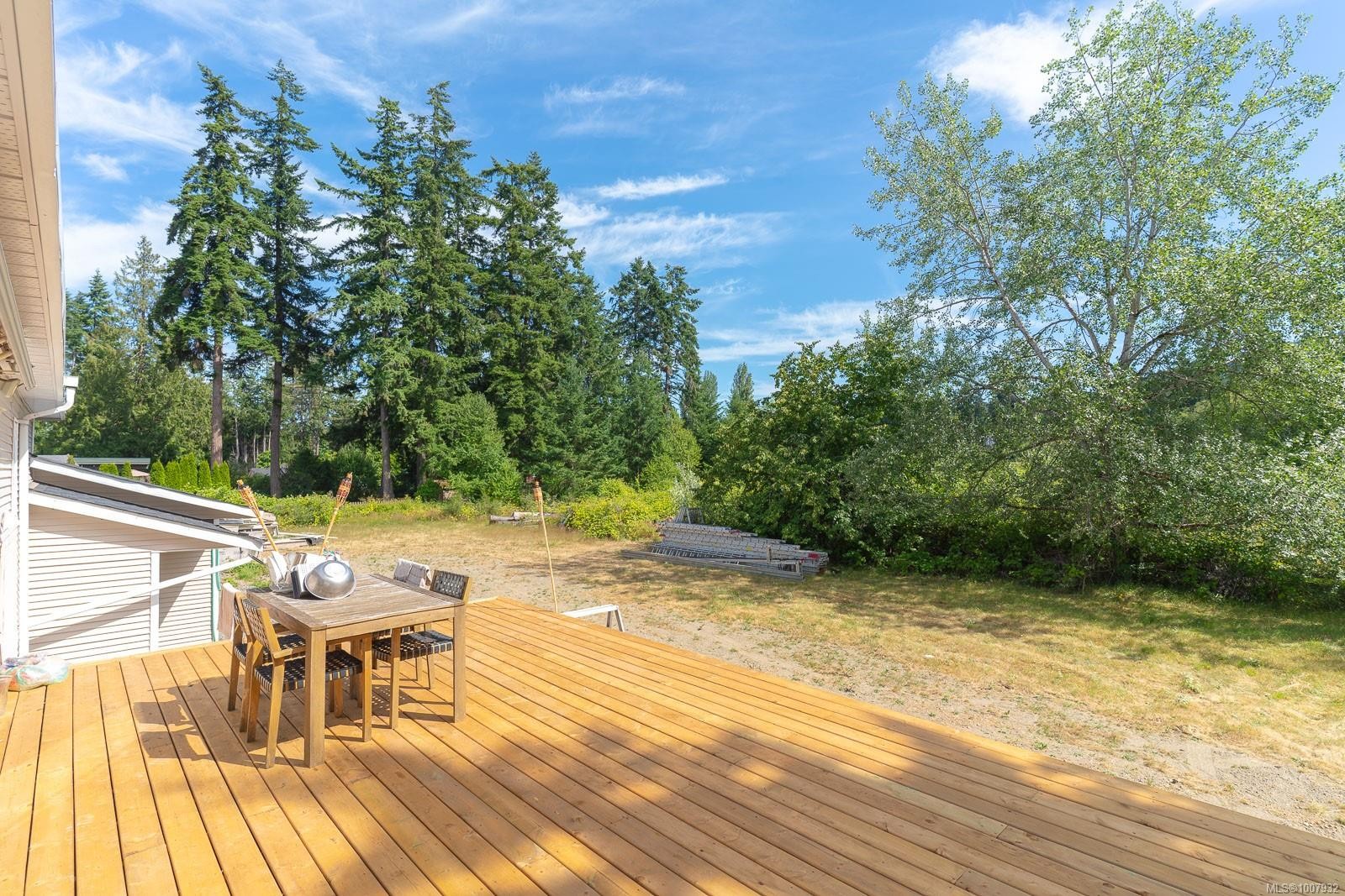 7405/7425 Lantzville Rd, Lantzville, BC