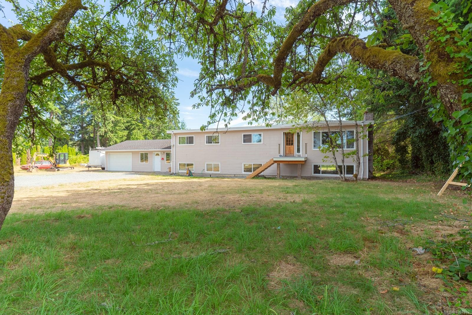 7405/7425 Lantzville Rd, Lantzville, BC