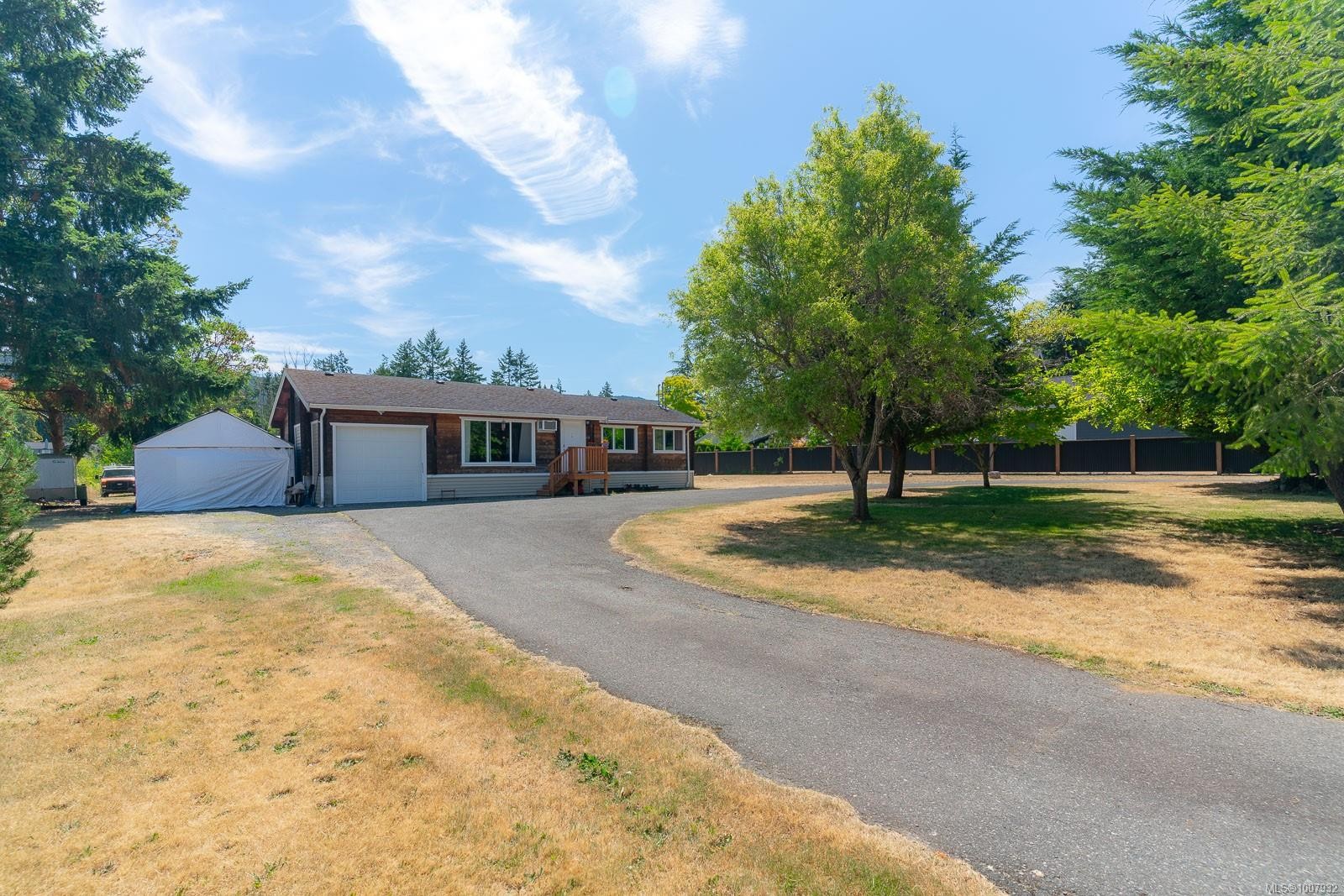 7405/7425 Lantzville Rd, Lantzville, BC