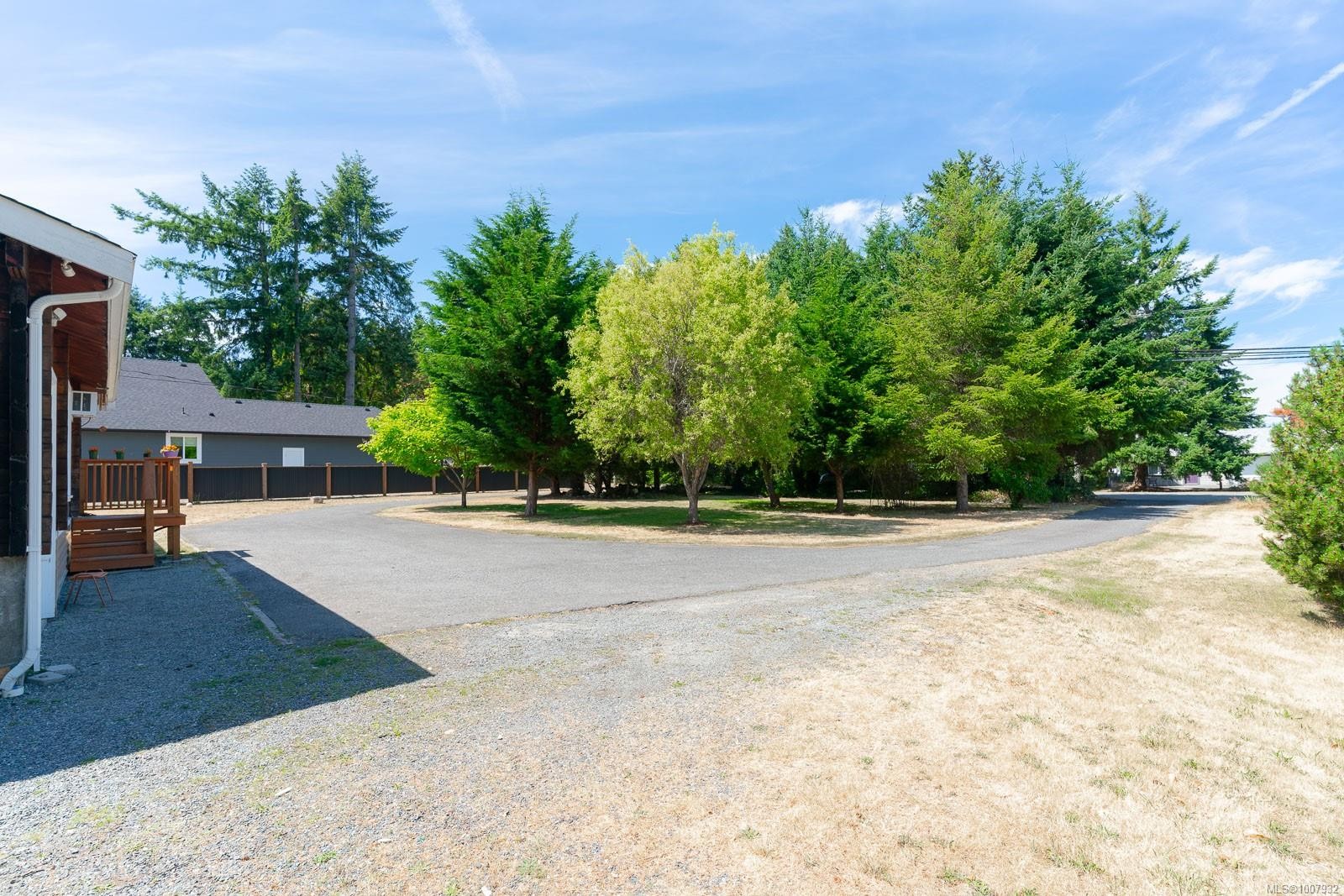 7405/7425 Lantzville Rd, Lantzville, BC