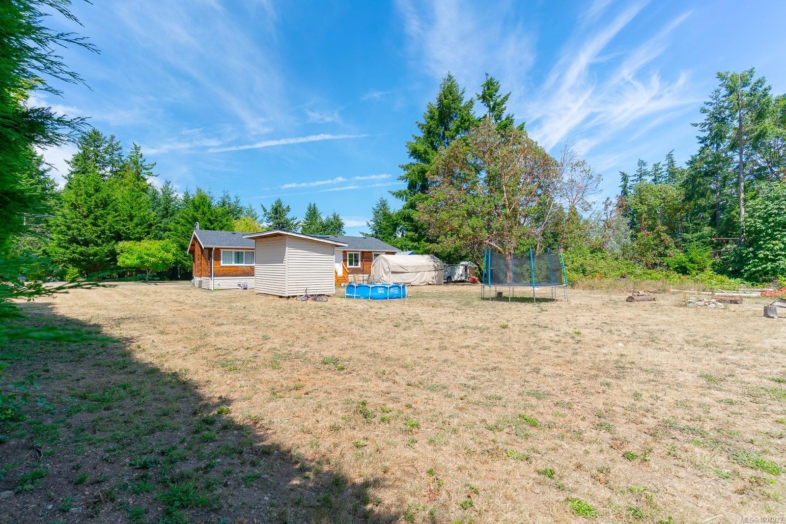 7405/7425 Lantzville Rd, Lantzville, BC