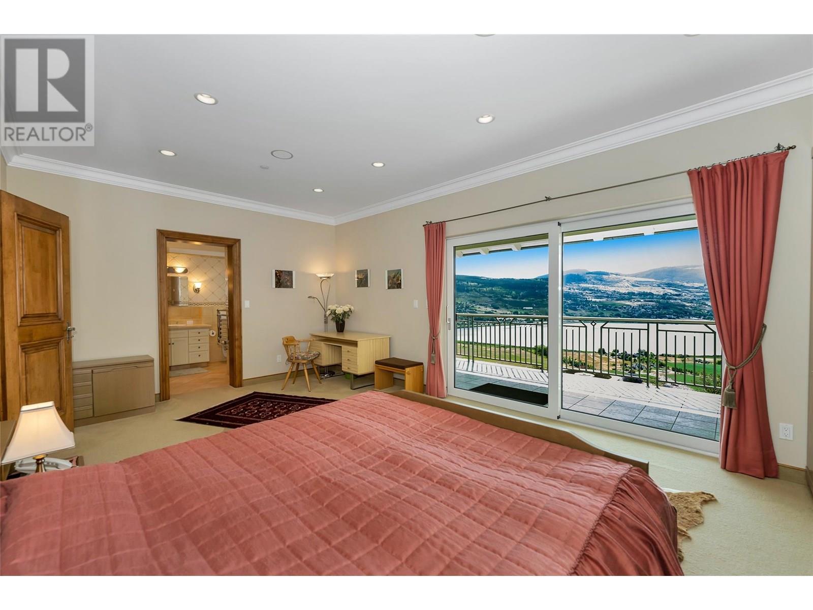 2nd bedroom upper level - 202 Stepping Stones Crescent, Spallumcheen, BC