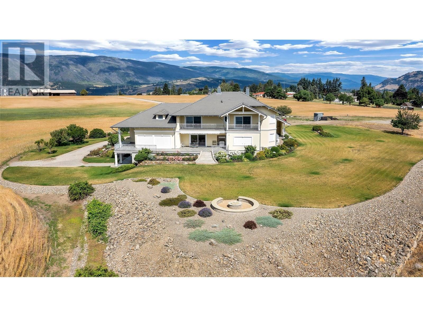 202 Stepping Stones Crescent, Spallumcheen, BC