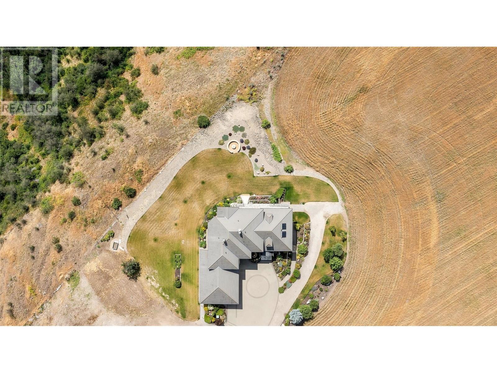 202 Stepping Stones Crescent, Spallumcheen, BC