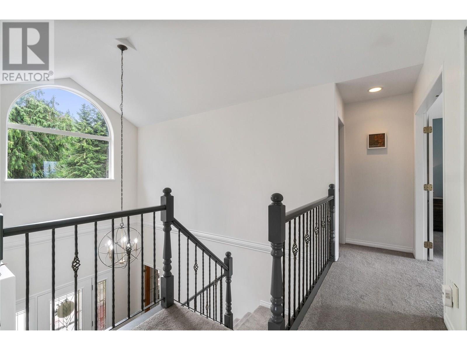 2662 Blind Bay Road, Blind Bay, BC - Indoor Photo Showing Other Room