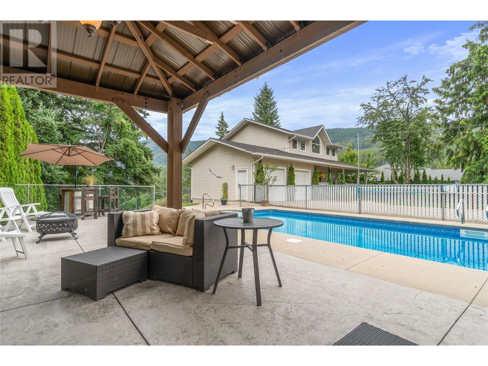 2662 Blind Bay Road, Blind Bay, BC - Outdoor With In Ground Pool With Deck Patio Veranda With Exterior