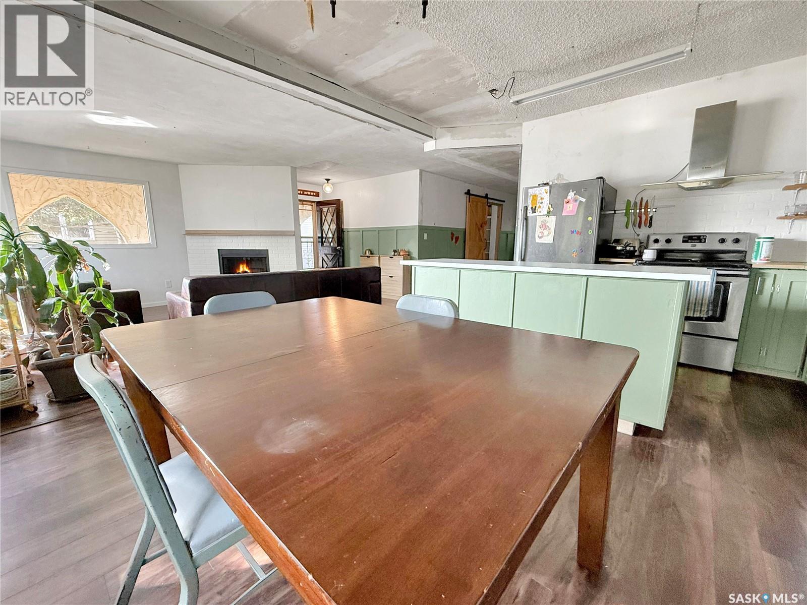 204 Allan Avenue, Saltcoats, SK - Indoor