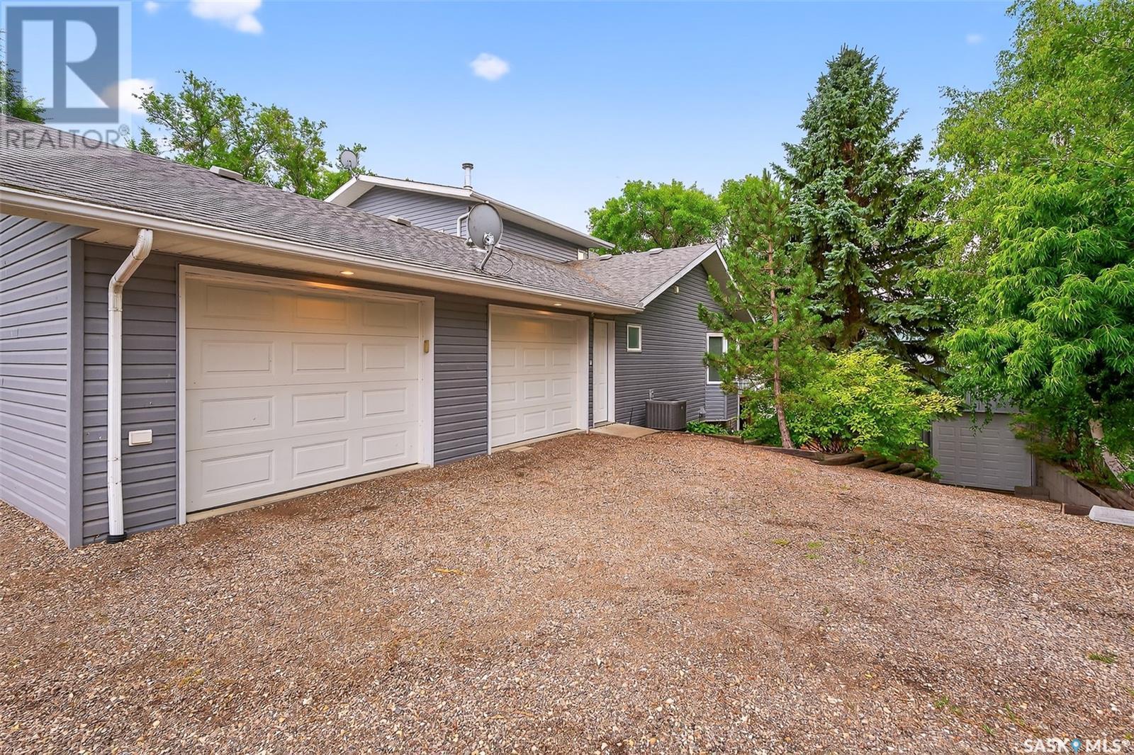 417 Daniel Drive, Dufferin Rm No. 190, SK - Outdoor With Exterior