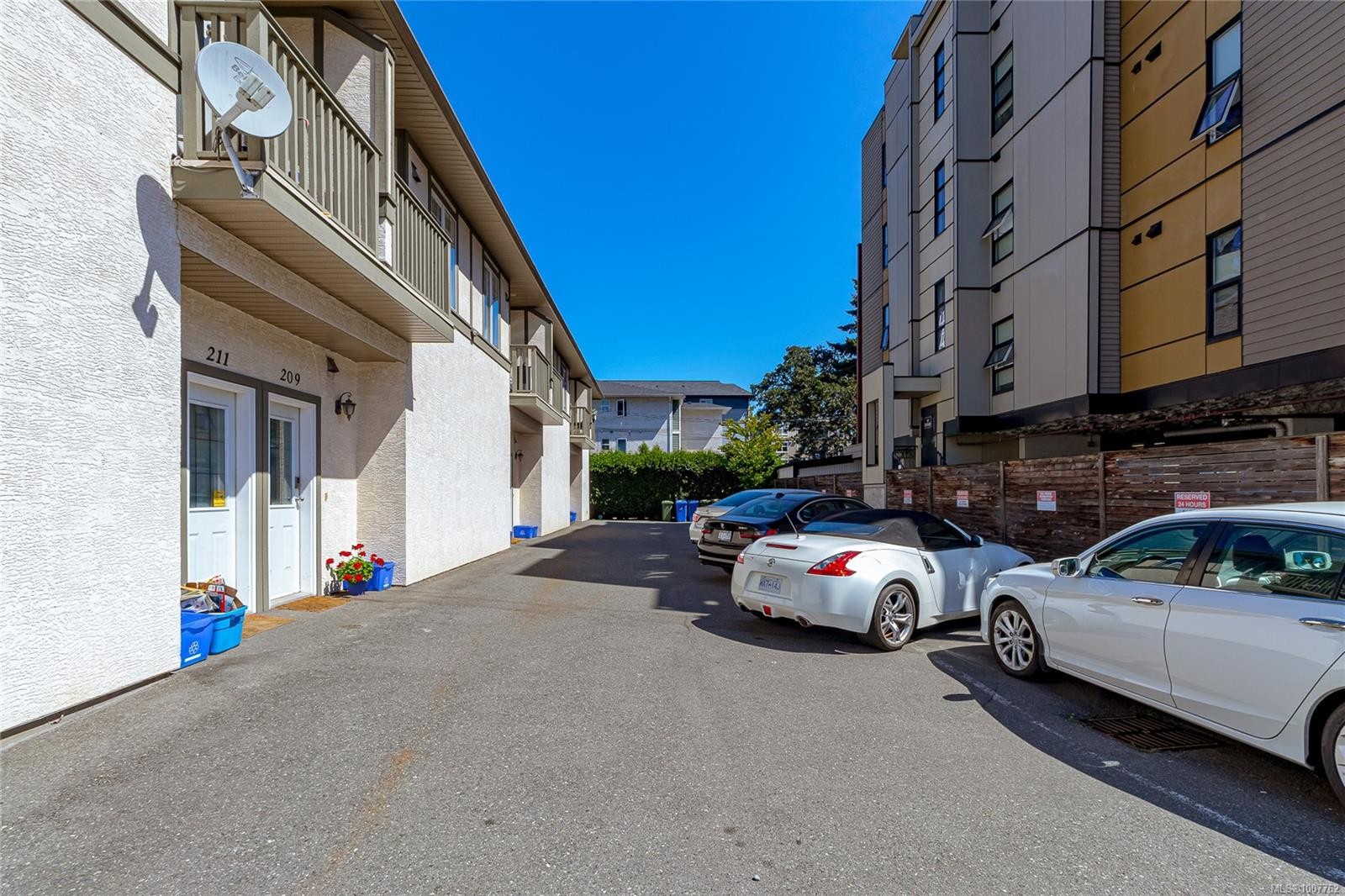 105-2849 Peatt Rd, Langford, BC