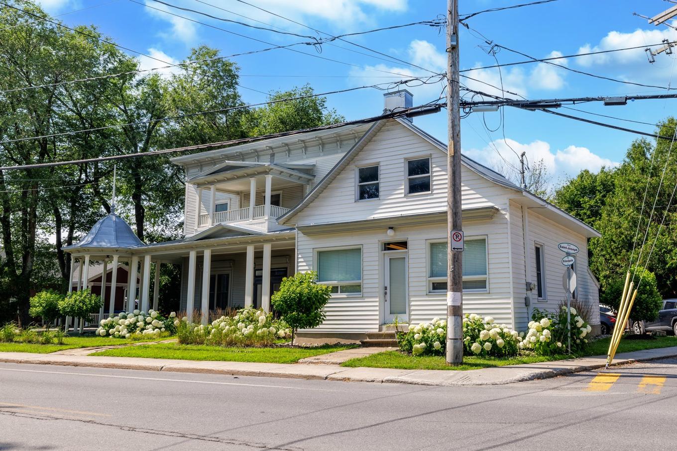 Frontage - 120 Rue Principale, Saint-Louis-De-Gonzague, QC - Outdoor With Facade