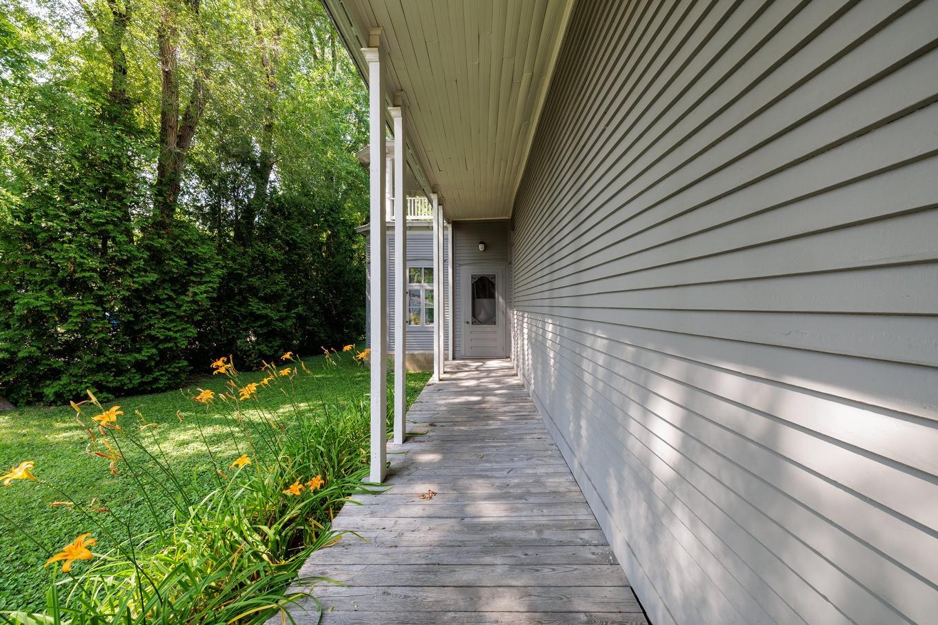 Balcony - 120 Rue Principale, Saint-Louis-De-Gonzague, QC - Outdoor