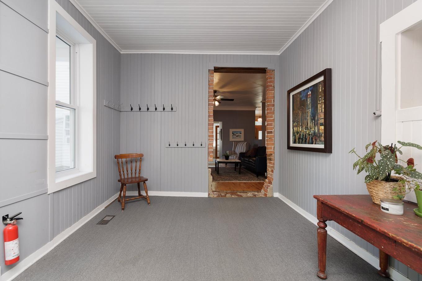 Hall - 120 Rue Principale, Saint-Louis-De-Gonzague, QC - Indoor Photo Showing Other Room