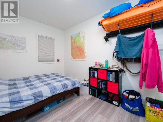 2-20 Wann Road, Whitehorse, YT - Indoor Photo Showing Bedroom
