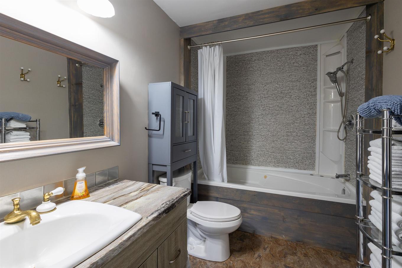 94 Watts Road, York, PE