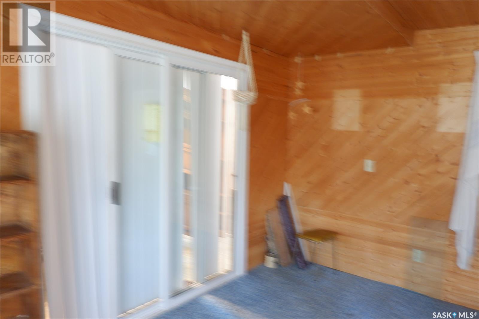 235 King Street, Coronach, SK - Indoor