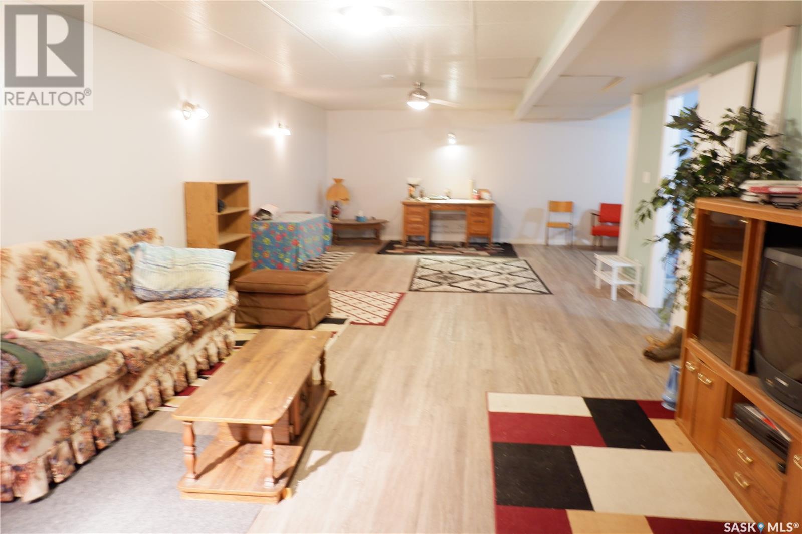 235 King Street, Coronach, SK - Indoor