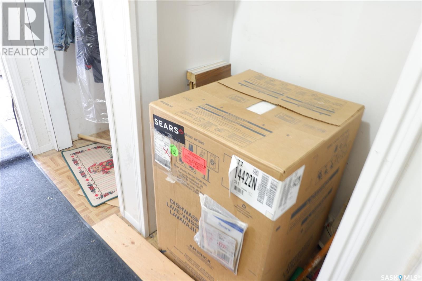 235 King Street, Coronach, SK - Indoor Photo Showing Other Room