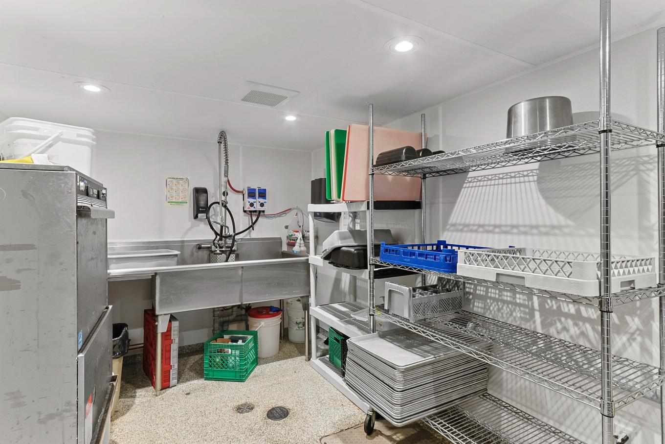 Interior - 108 Rue Principale, Châteauguay, QC - Indoor