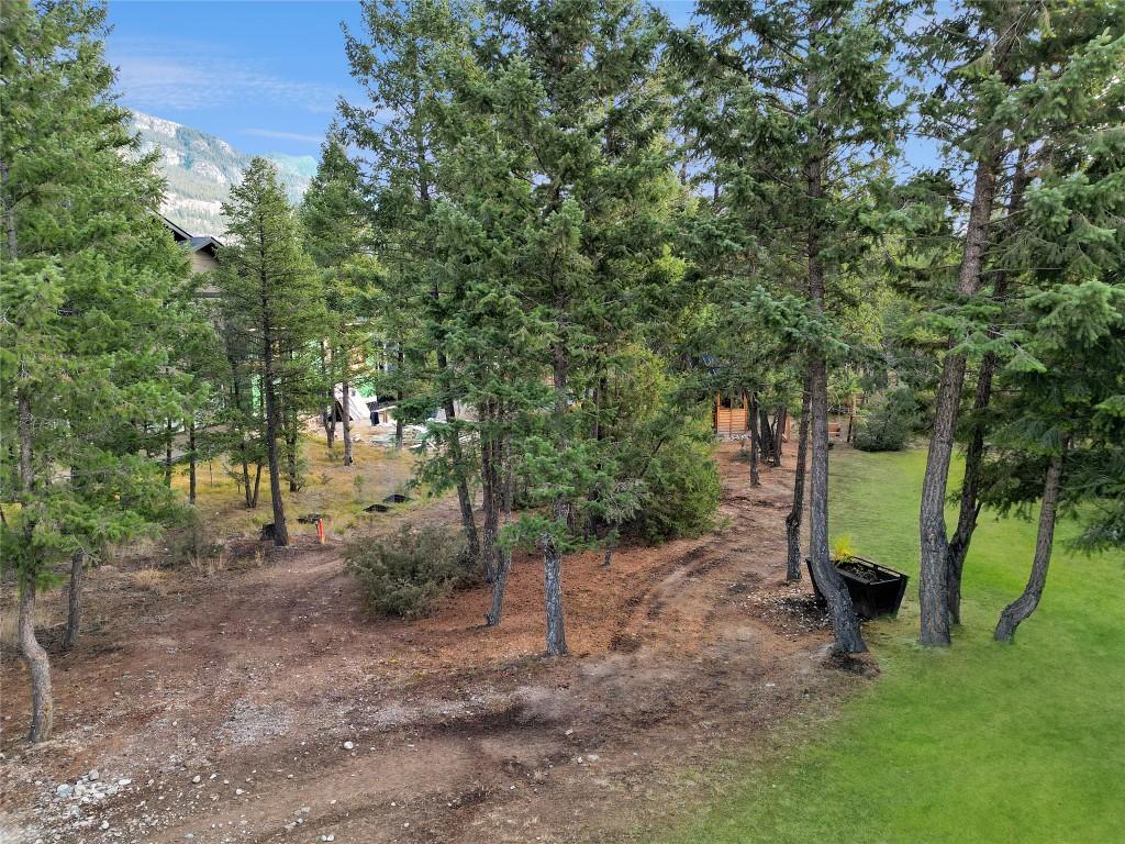 Copper Point Way, Windermere, BC - Outdoor