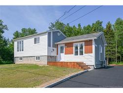 171 12e rue ST Shippagan, NB E8S 1C4
