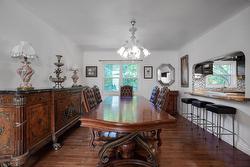 Dining room -