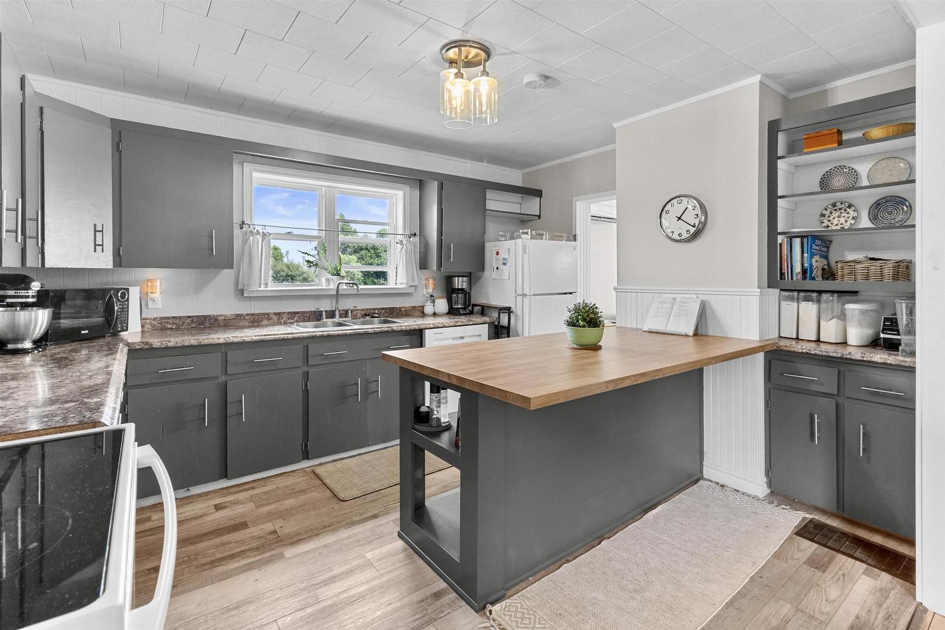 272 Queen'S Road, Montague, PE