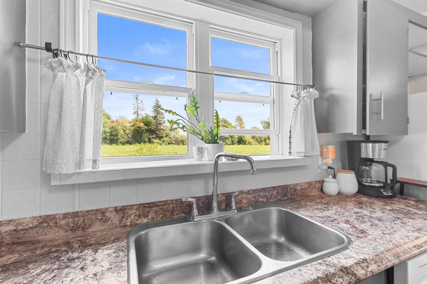 272 Queen'S Road, Montague, PE