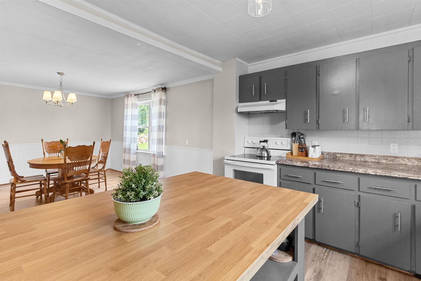 272 Queen'S Road, Montague, PE