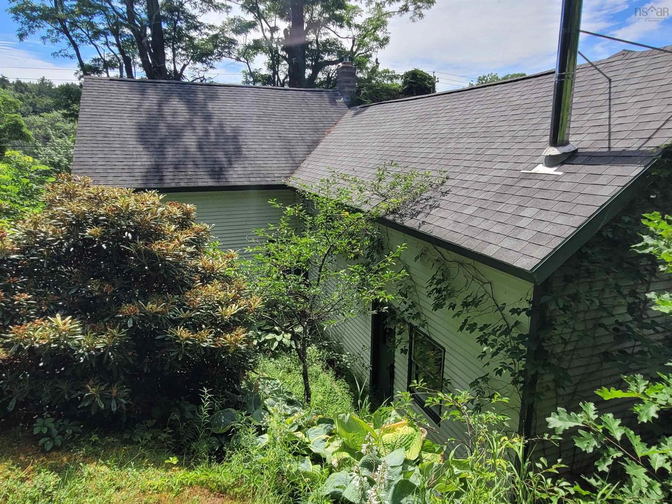 221 Highway 8, Milton, NS