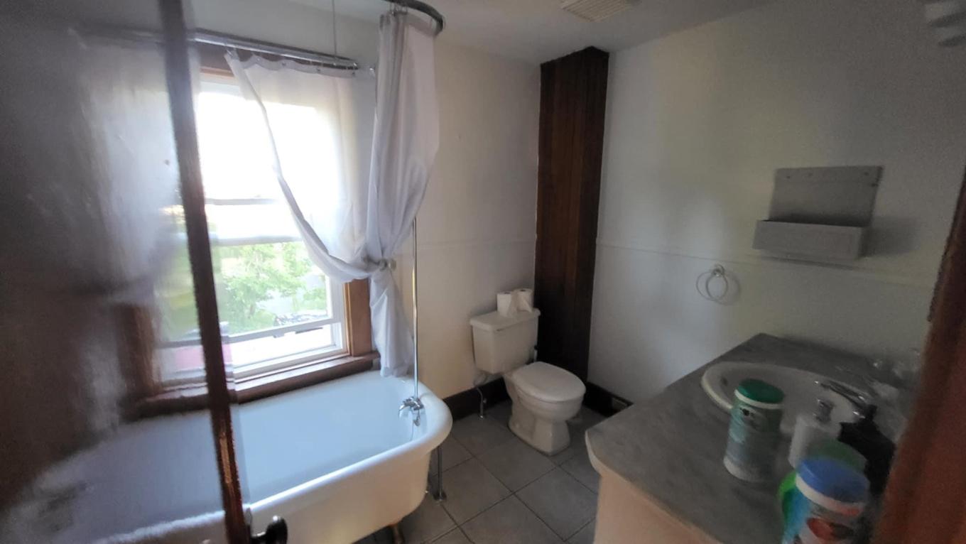 142 Longworth, Charlottetown, PE