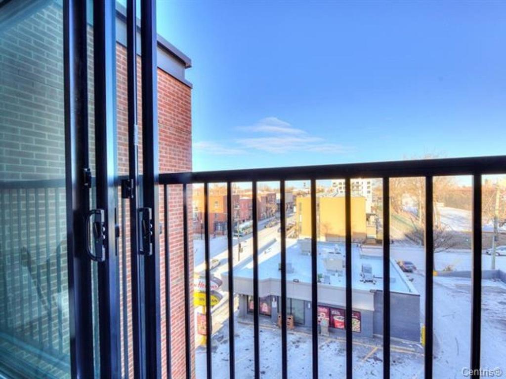 Vue - 401-2660 Rue Ontario E., Montréal (Ville-Marie), QC -