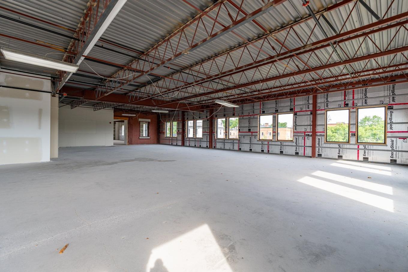 Interior - 400-234 Rue Dufferin, Sherbrooke (Les Nations), QC - Indoor Photo Showing Garage