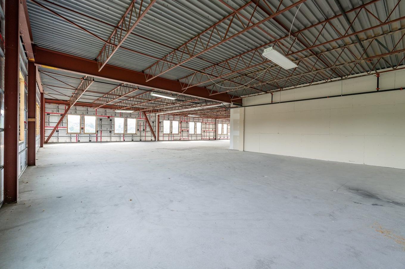 Interior - 400-234 Rue Dufferin, Sherbrooke (Les Nations), QC - Indoor Photo Showing Garage