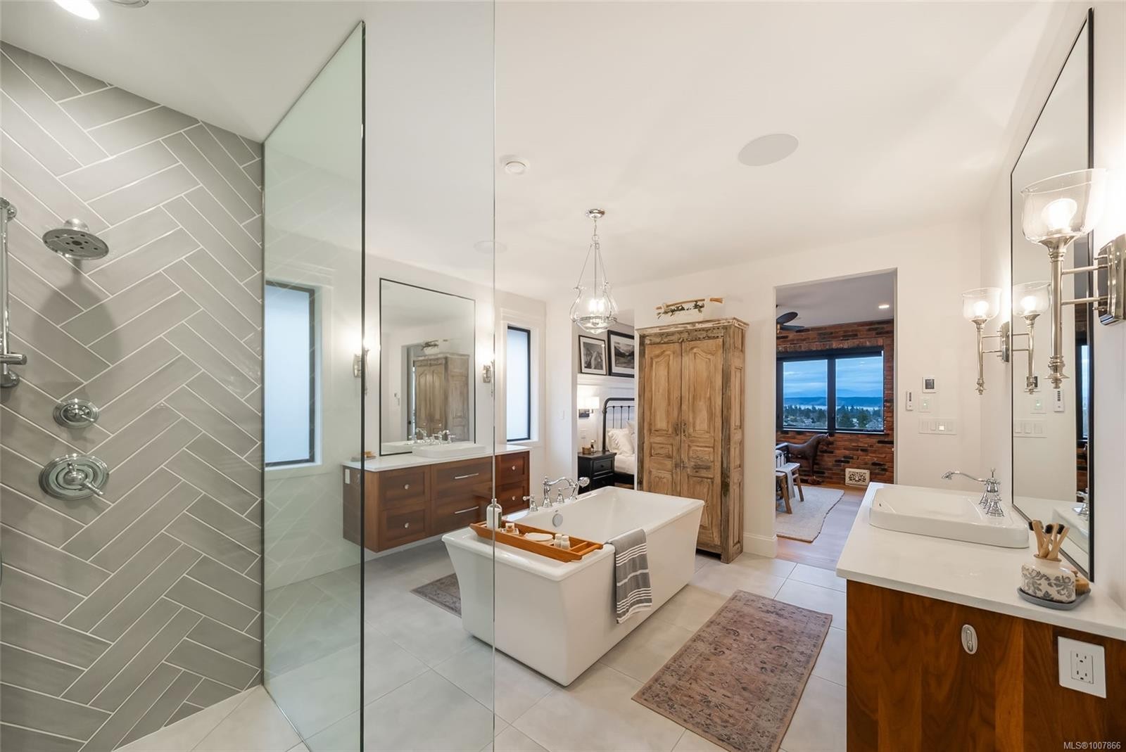 754 Nelson Rd, Campbell River, BC