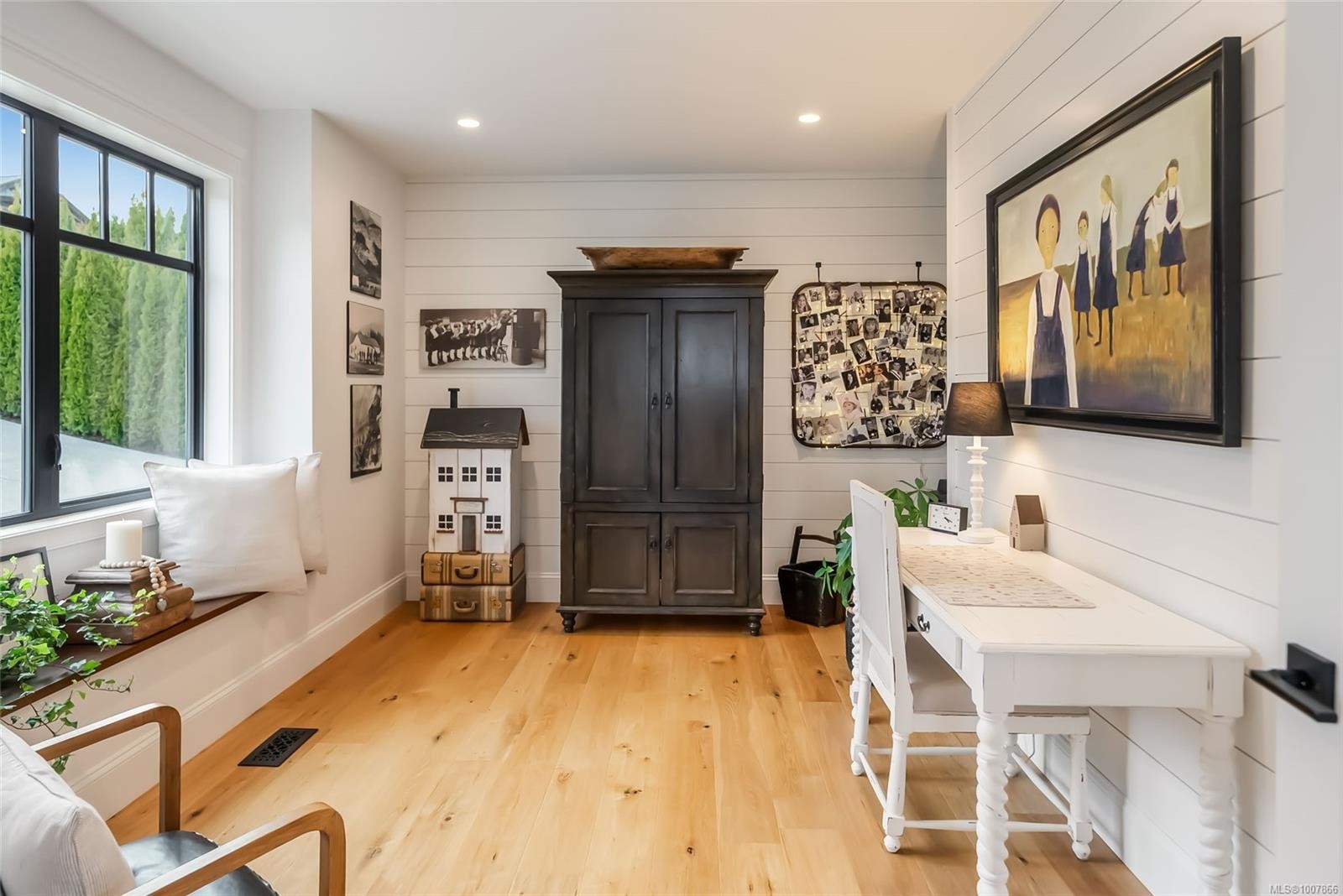 754 Nelson Rd, Campbell River, BC